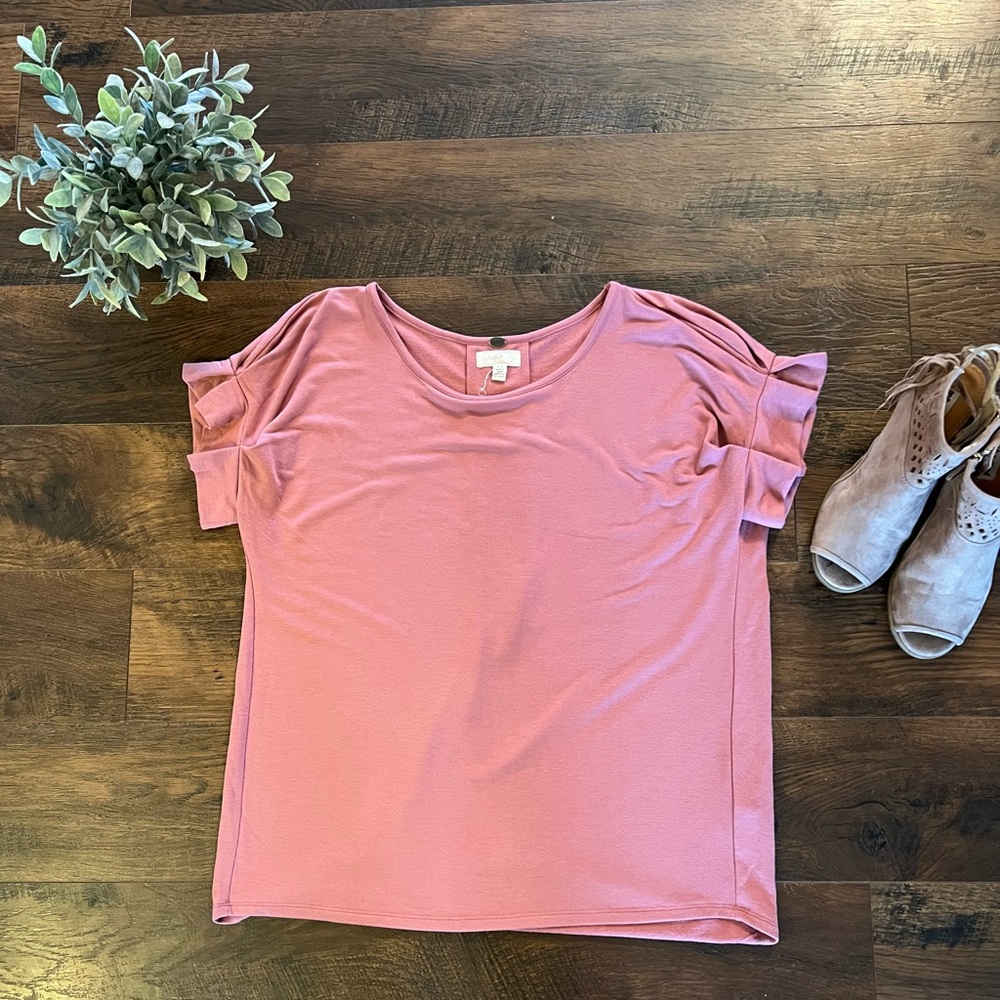 Cupio Blush Pink Ruched Sleeve Top